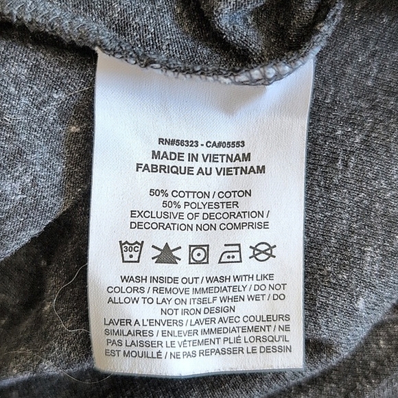 Nike Womens Medium Hooded Long Sleeve Shirt Gray Activewear Athleisure Sporty - Picture 8 of 8